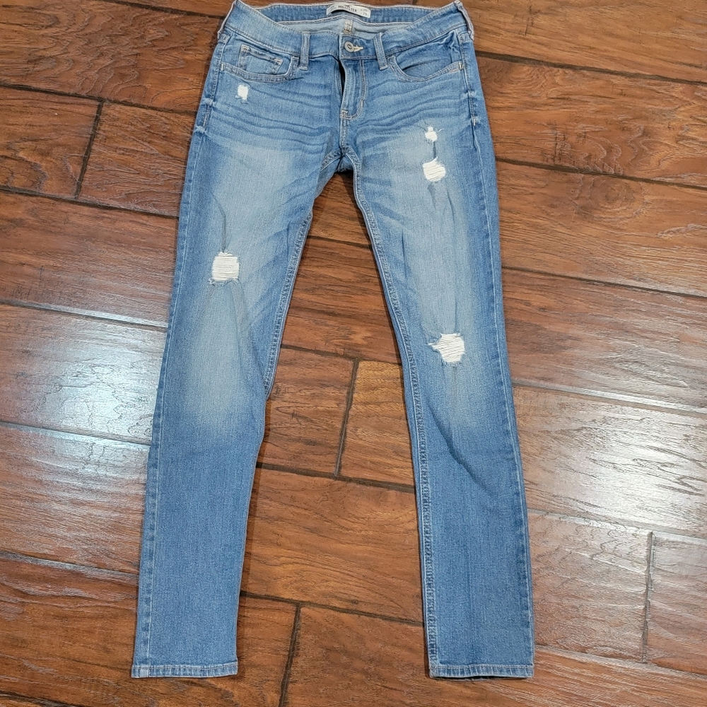 Hollister light blue destroyed skinny jeans stretchy size